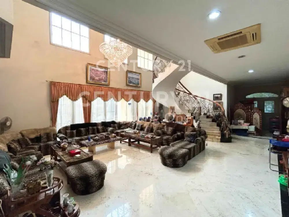 Rumah Ekslusif Di Jantung Mega Kuningan  Pusat Bisnis