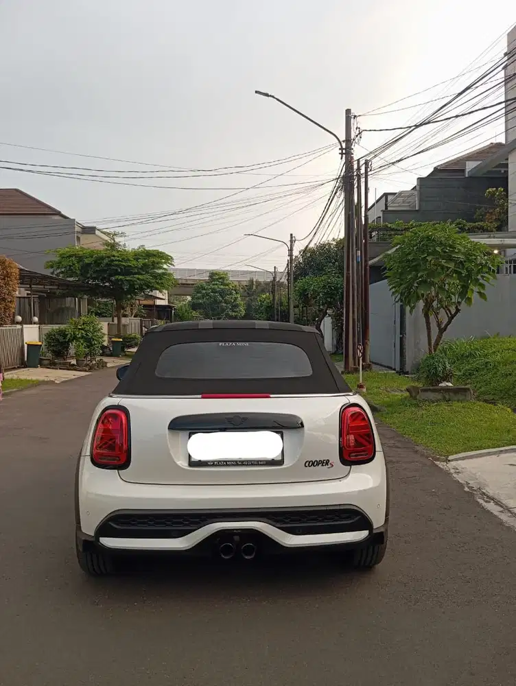 Mini Cooper S Cabriolet 2023 / 2024 Bensin