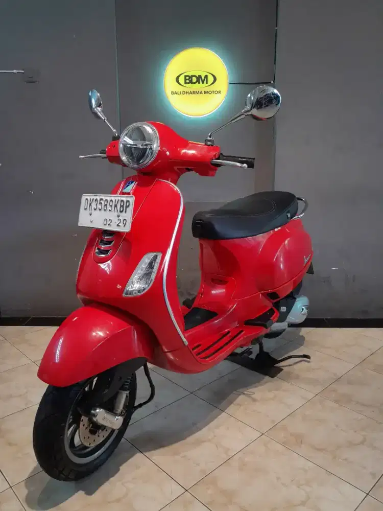 Vesva. LX 125 CC thn 2023 cash. /Kredit Bali dharma  motor