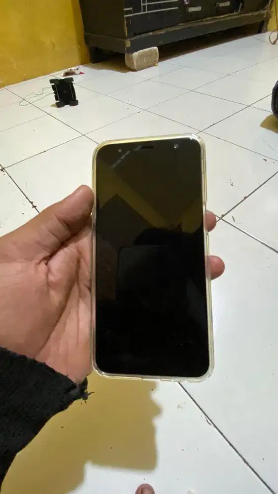 SAMSUNG J6+ RAM 3/32 ( SIAP  PAKAI ) - MULUS