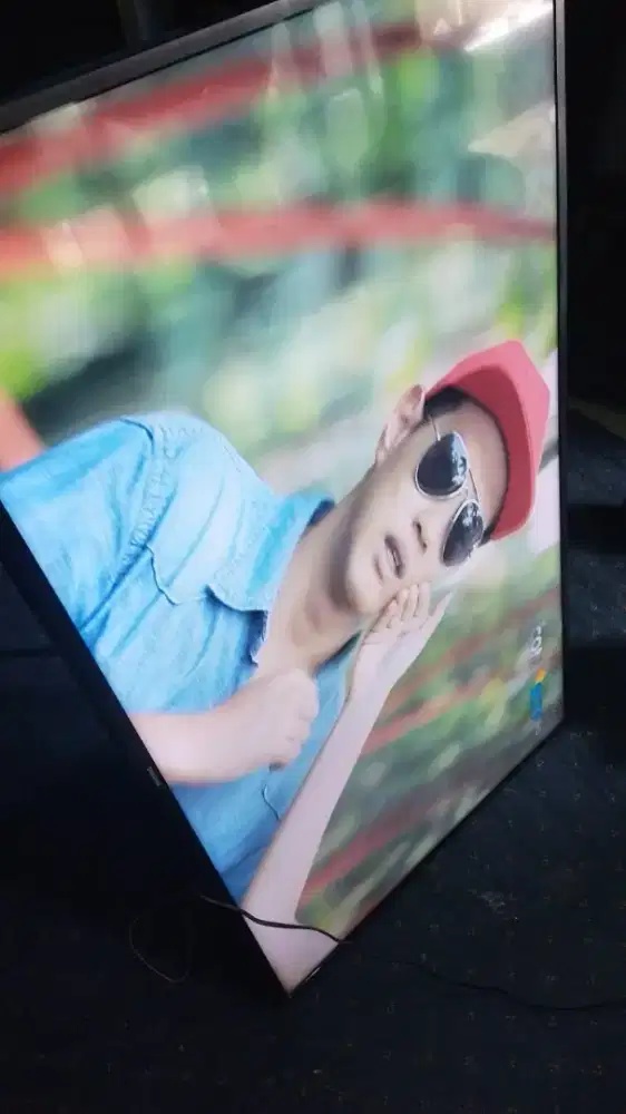Jual Tv Samsung smart 50in mulus normal