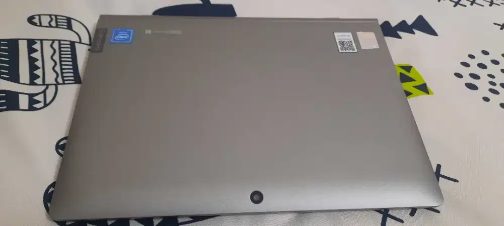 Lenovo ideapad 2in1 slim D330