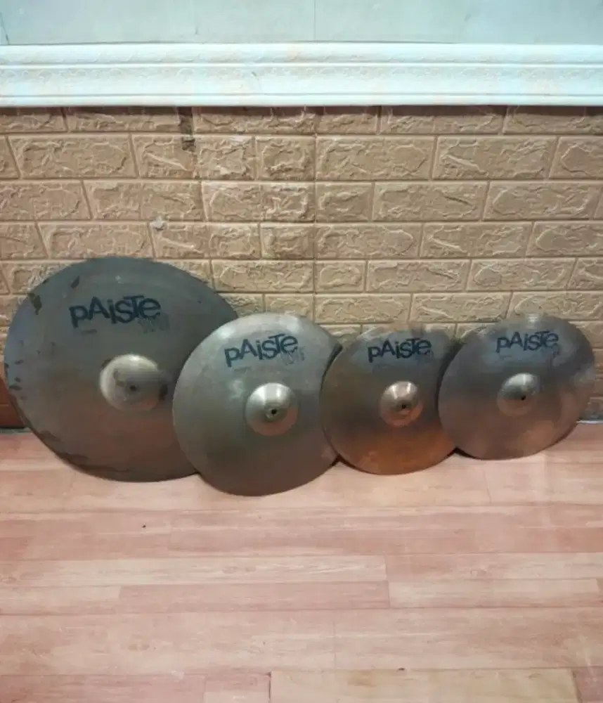 Simbal set PAISTE 101 NO CRACK/ KEYHOLE