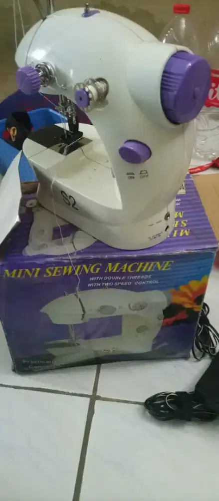 Mesin jahit portable nepis