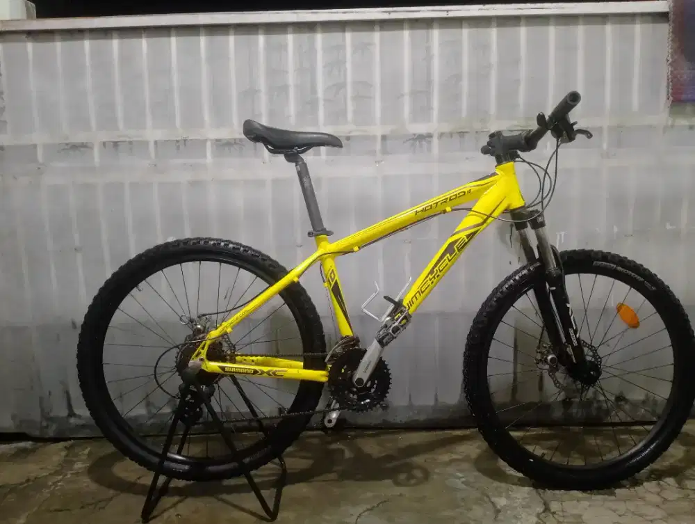 Sepeda MTB 26 inch 3x8 speed