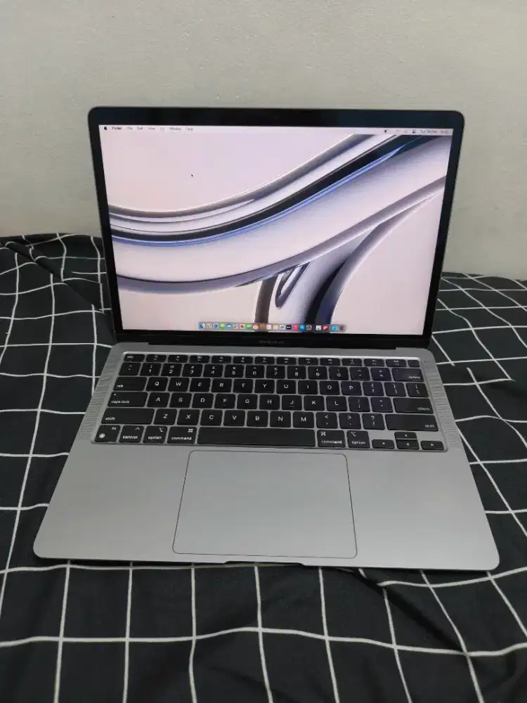 Macbook air m1 2020 8gb/128gb