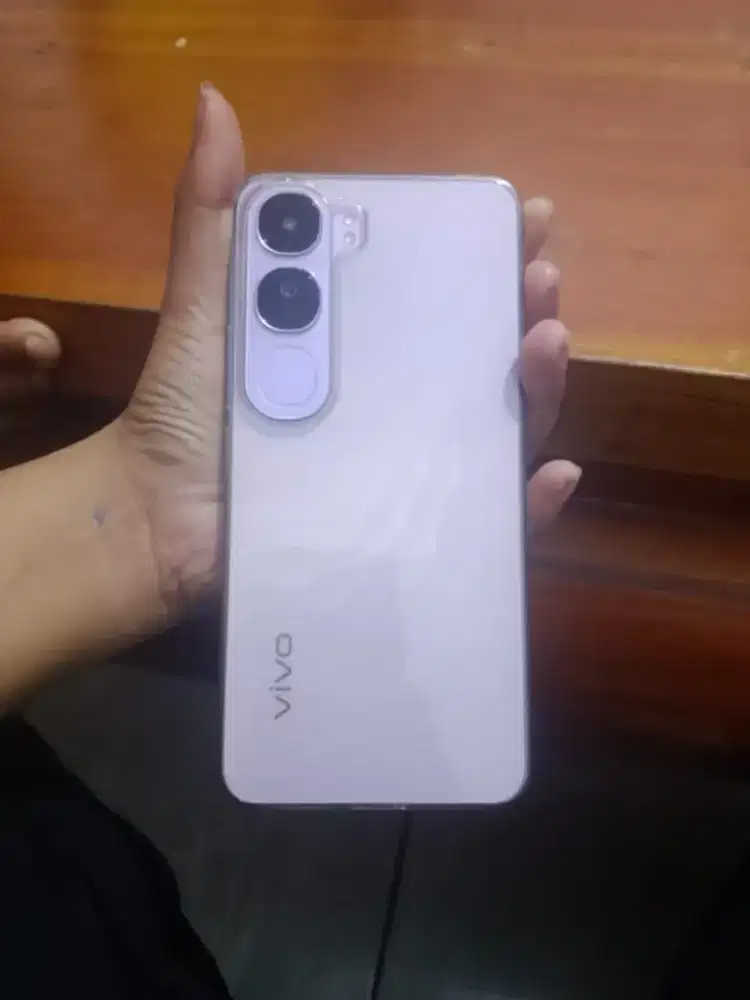 Vivo v40 lite 8 128 like new