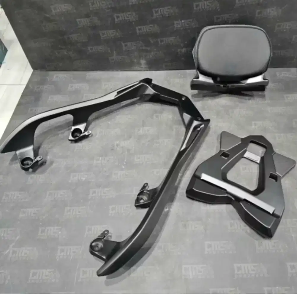 Sandaran Belakang Import Yamaha New Xmax Connected 250 300