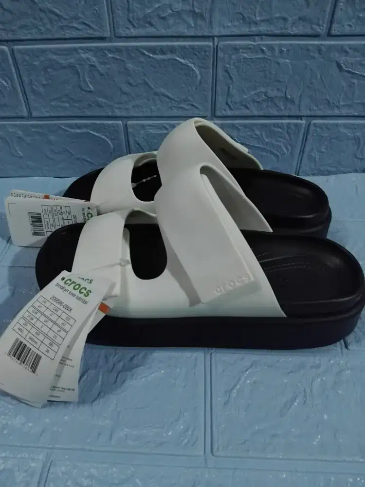 Crocs Kids Brooklyn Luxe Sandal