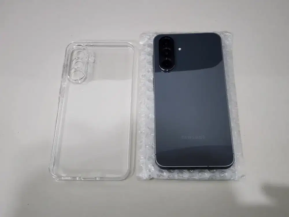 Samsung A56 5G 12/256GB, Garansi Resmi Mei 26, Like New, Unit+Charger