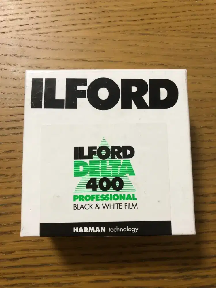 Ilford Delta 400 bulk film rol kamera foro
