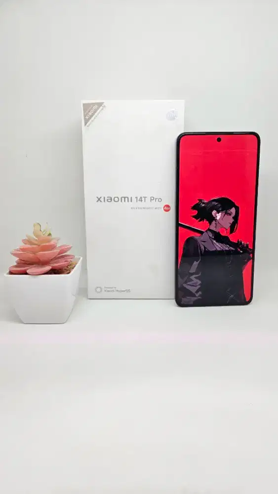 Xiaomi 14T Pro 12/51 GB (Black) Official Xiaomi warranty 31-03-2027