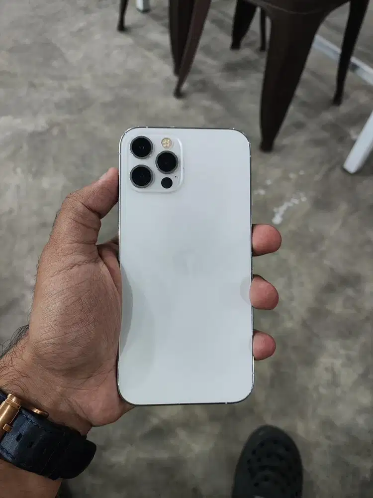 Dijual iphone 12 pro 256 gb