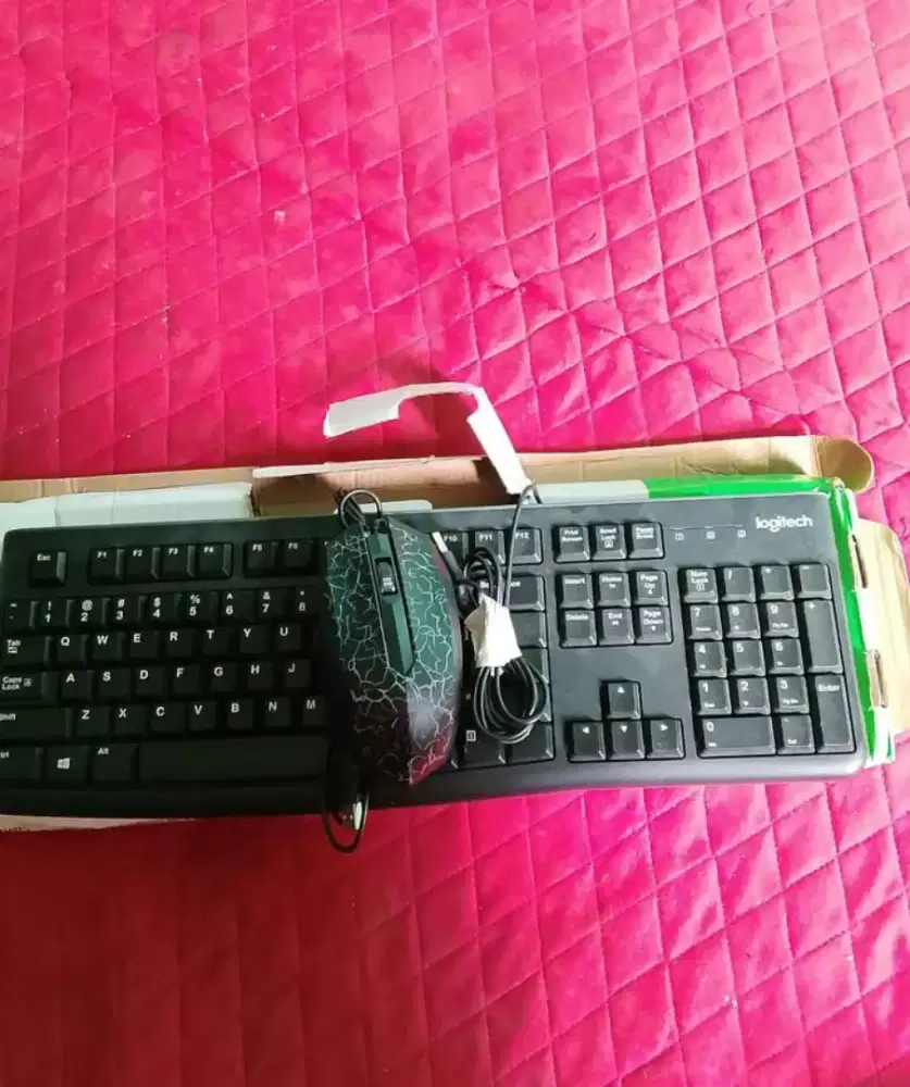 Dijual Keyboard dan mouse Gaming usb Nominus harga Rp100an aja'