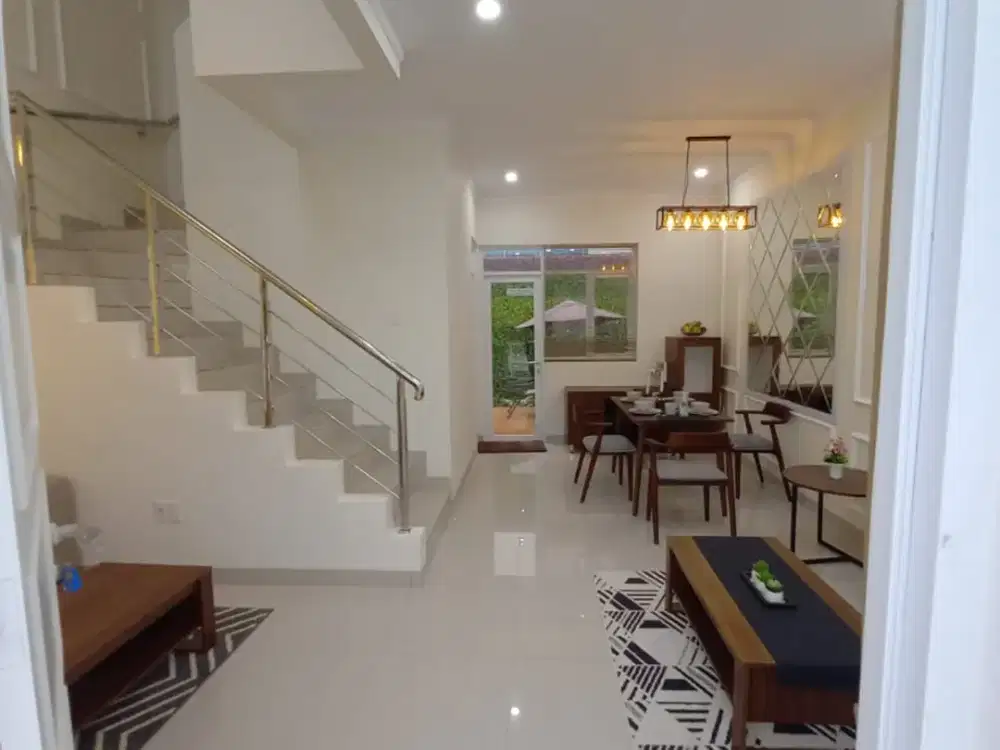 Dijual Rumah 2 lantai, sakura regency 3  jatimulya