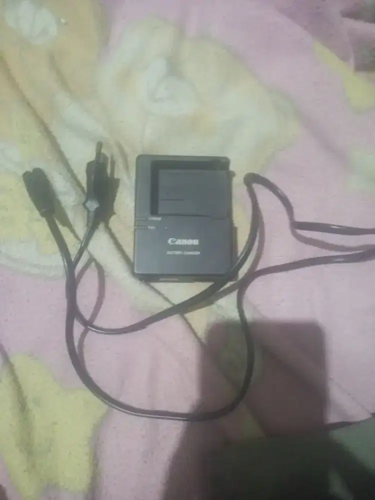 CHARGER KAMERA CANON