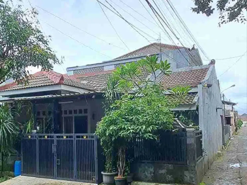 Jual rumah sangat strategis di Bantarjati Bogor Utara.