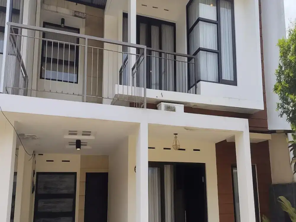 Rumah Murah 2 Lantai Arcamanik Bandung Dekat Sport Jabar, Dijual Nego