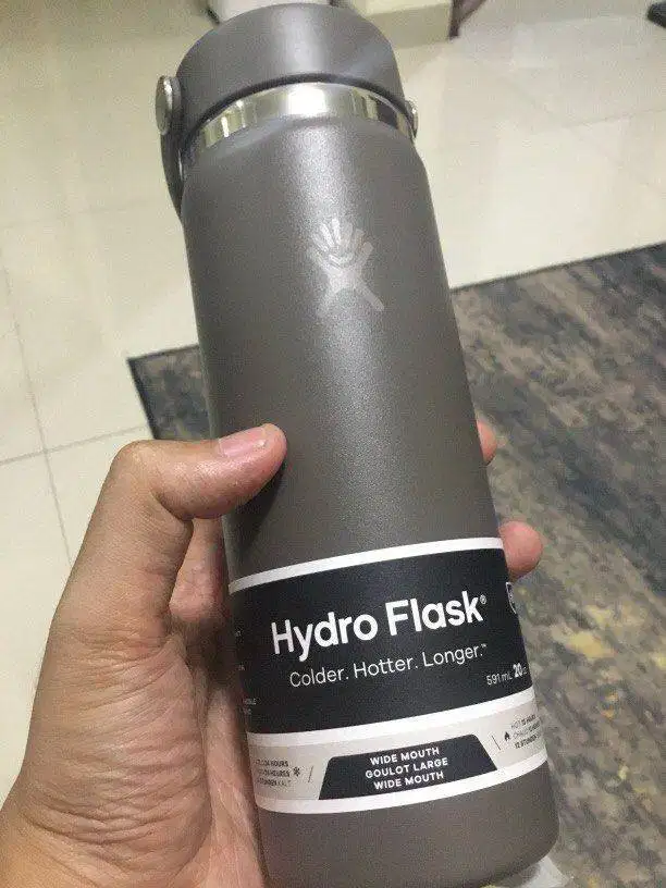 JUAL RUGI Botol Tumblr Hydroflask 20oz ORIGINAL BARU BANGET