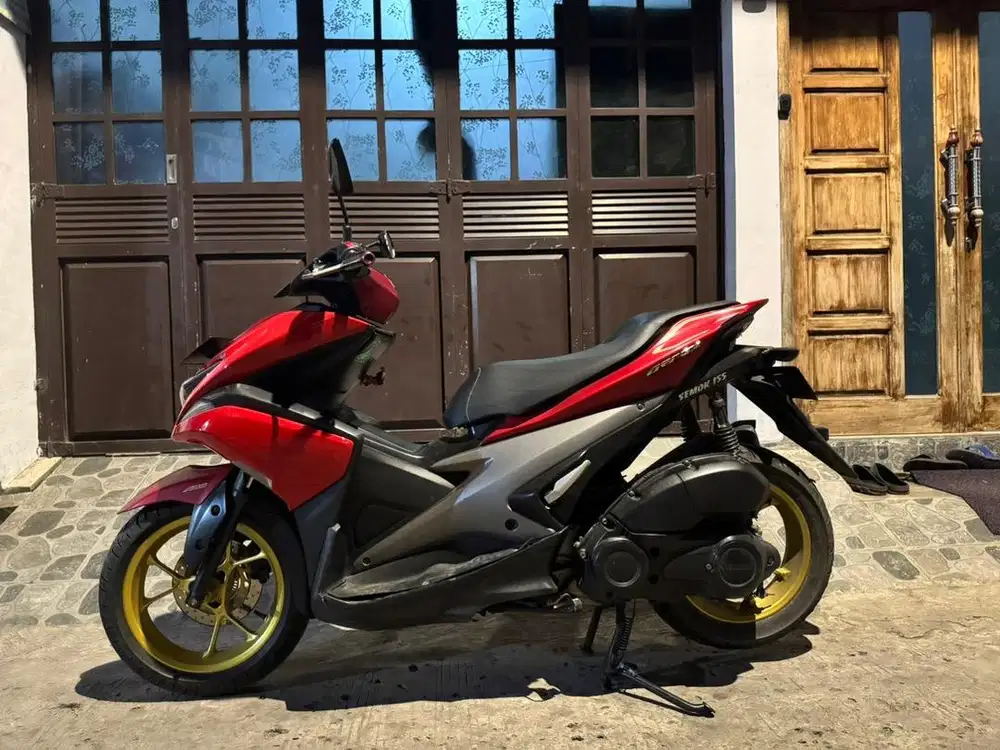 Yamaha Aerox thun 2017 pajak panjang mesin halus jozz siap gas gan.