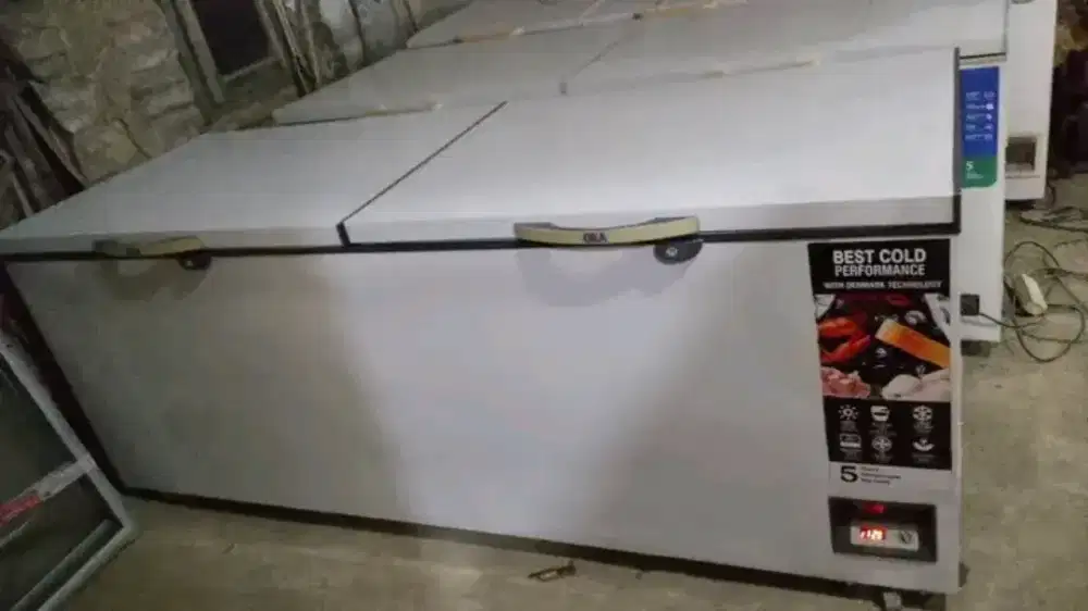 Freezer box daging . Gea 1200liter