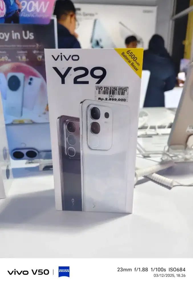 New vivo y29 8/256 GB