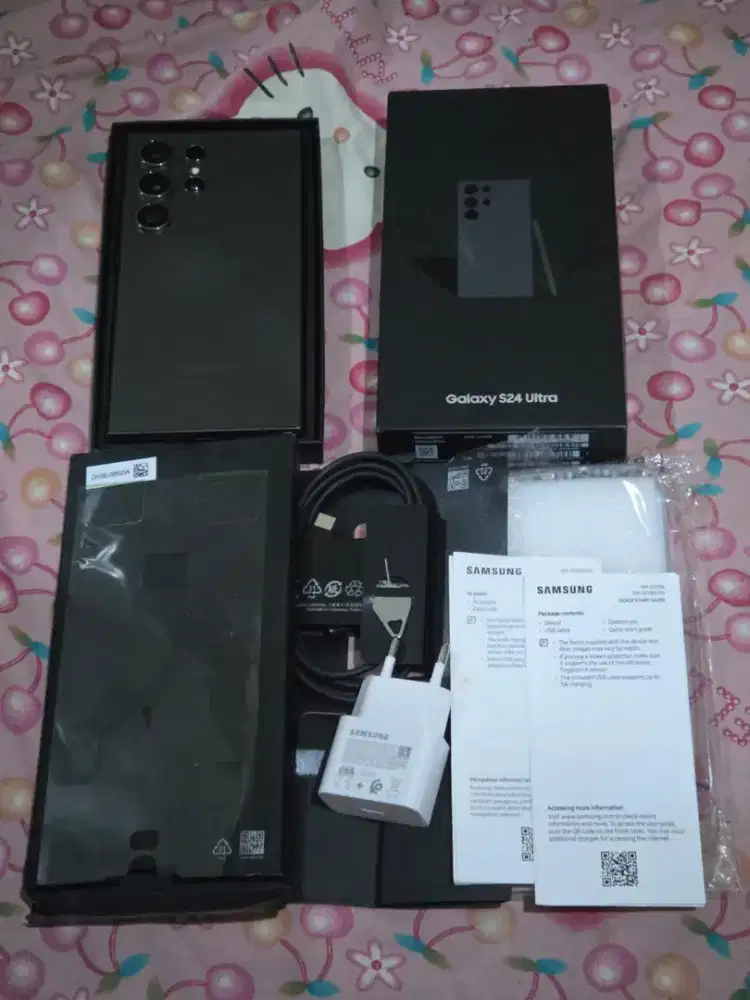 Jual  hp samsung S24 ULTRA 12/512 garansi likeNEW free ADAPTOR n case