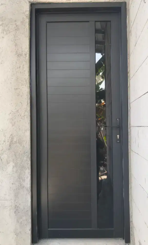 Kusen pintu alumunium