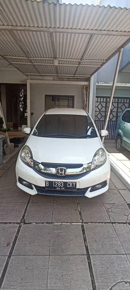 DIJUAL HONDA MOBILIO 2015 MATIC