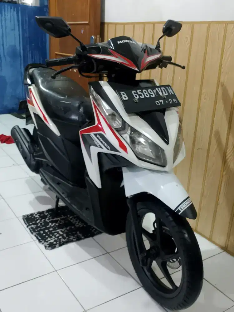 Vario tecno tahun 2011
