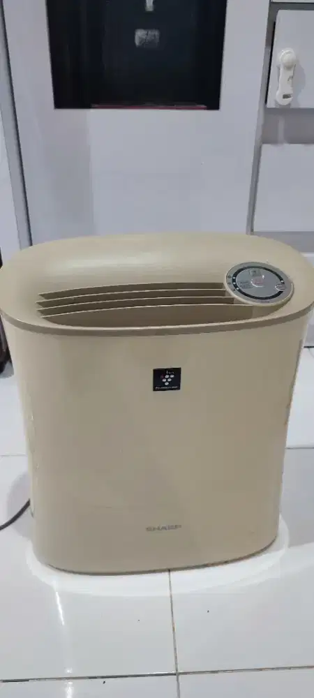 Air purifier sharp plasmacluster FP-F30Y-C