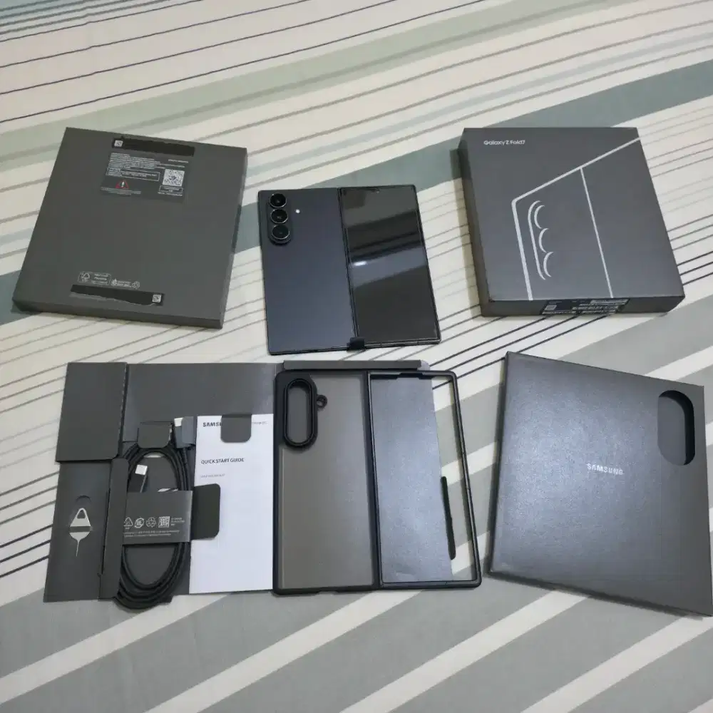 Samsung z fold 7 1tb sein fullset original berbonus