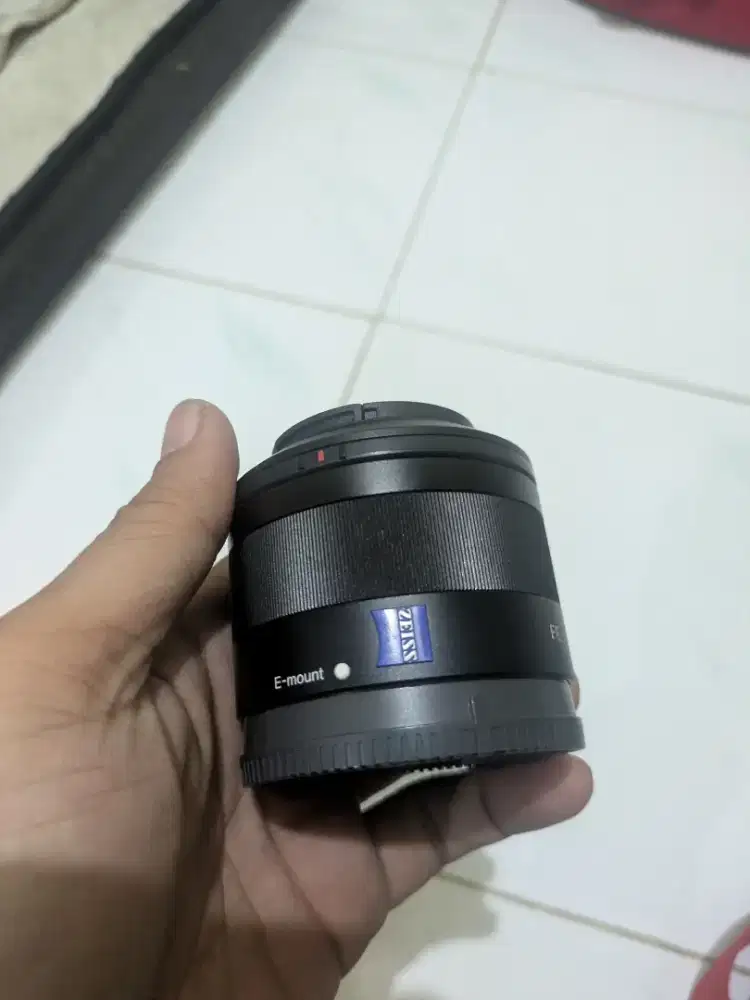 LENSA SONY 35MM ZEIS F28