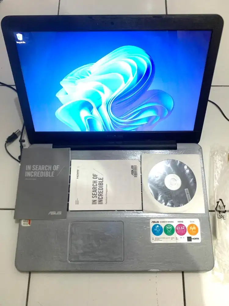 Laptop Asus X555QA AMD A10 3.0 GHZ Ram 8GB SSD 256 GB HDD 500 GB