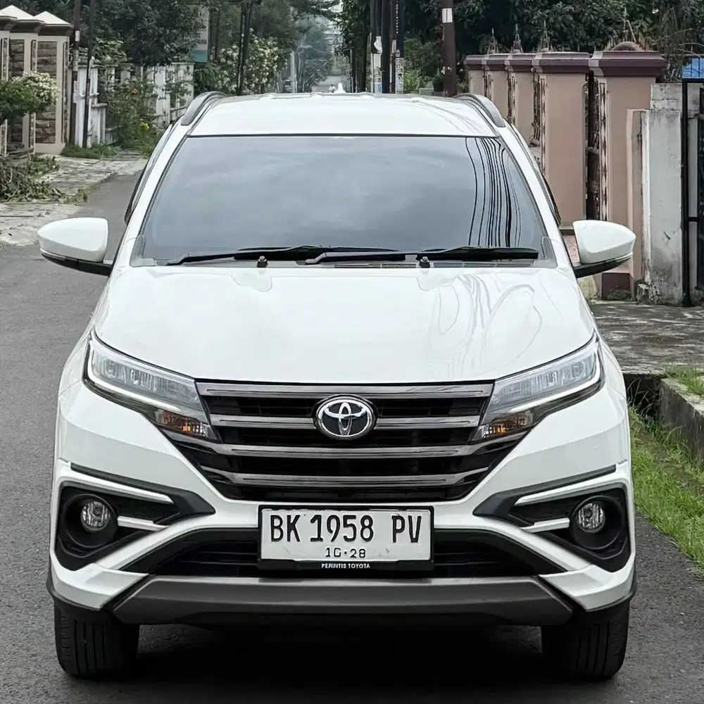 Toyota Rush GR Sport 1.5 Manual 2023