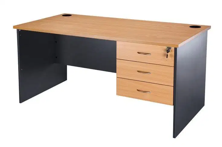 Meja direktur dengan laci dan design minimalis ukuran 170x70x75x3cm