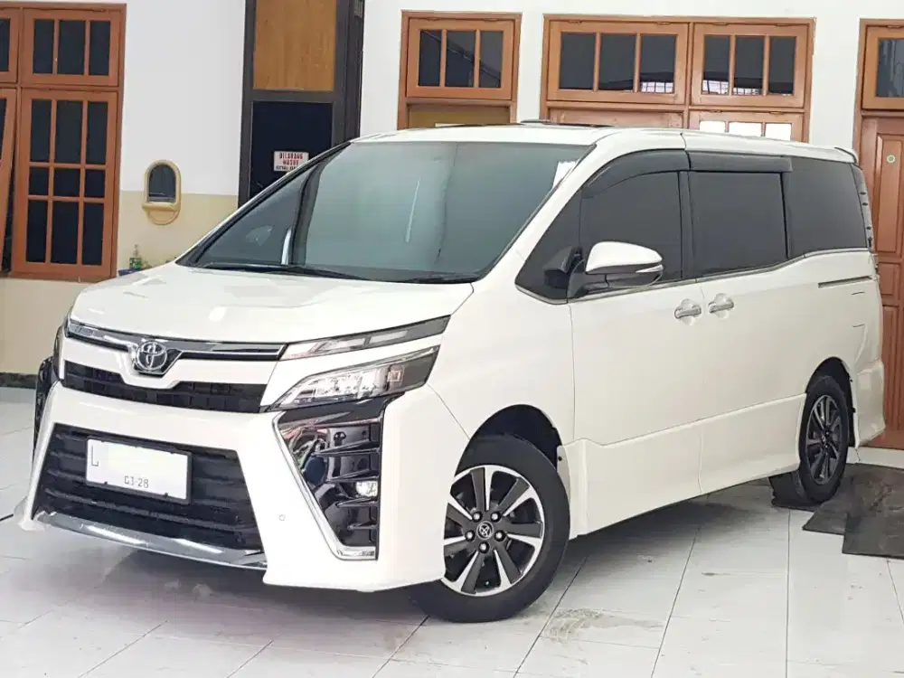 Credit Dp35jt Toyota Voxy 2018 Automatic 2.0 AT ATPM Putih L Tg1 2019