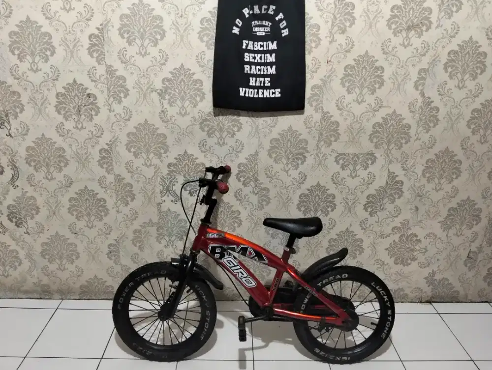 Sepeda BMX ukuran 16 untuk umur 4-7 tahun