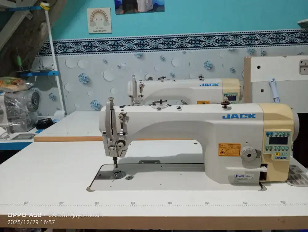 Mesin jahit Jack full otomatis
