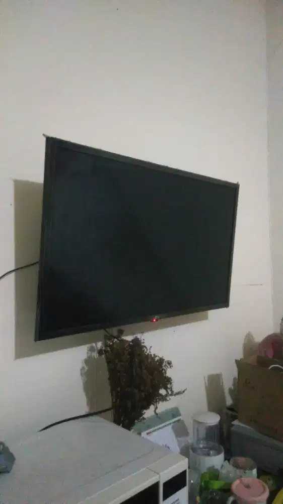 Jual/Gadai Tv LG 22 inch