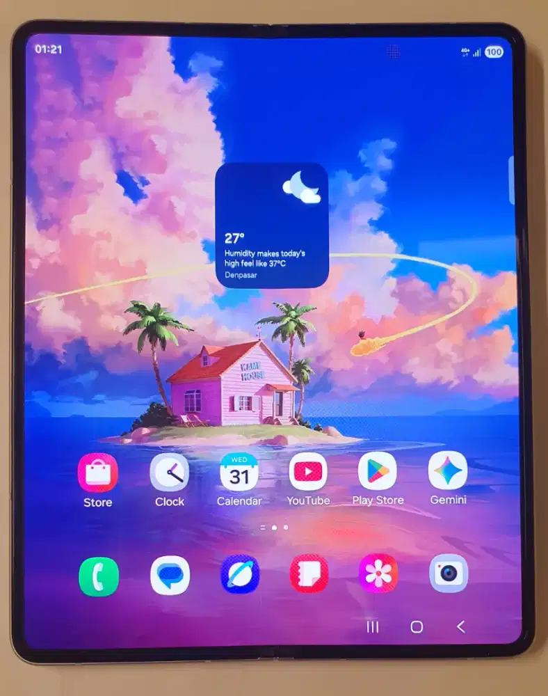 Samsung Galaxy Z Fold 3 berfungsi baik