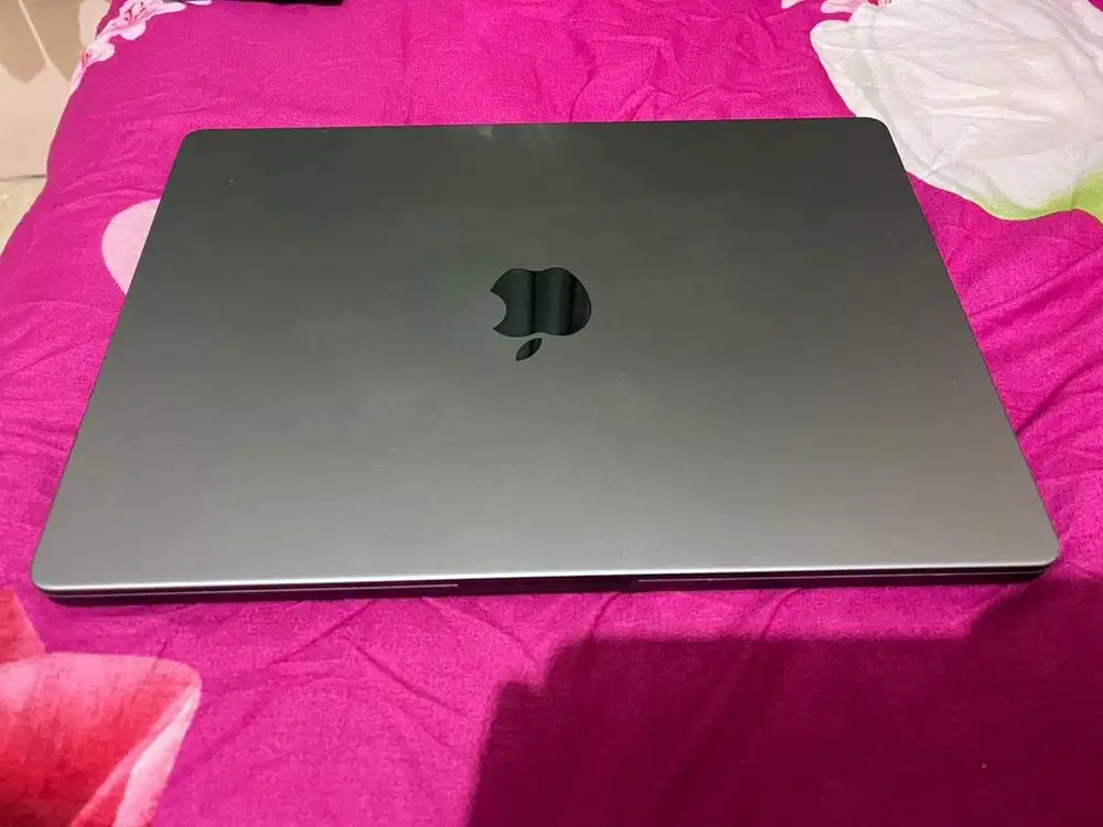 MacBook Pro M2 14inch
