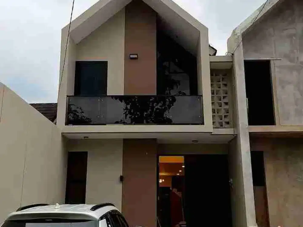 Dijual rumah mewah Wedomartani