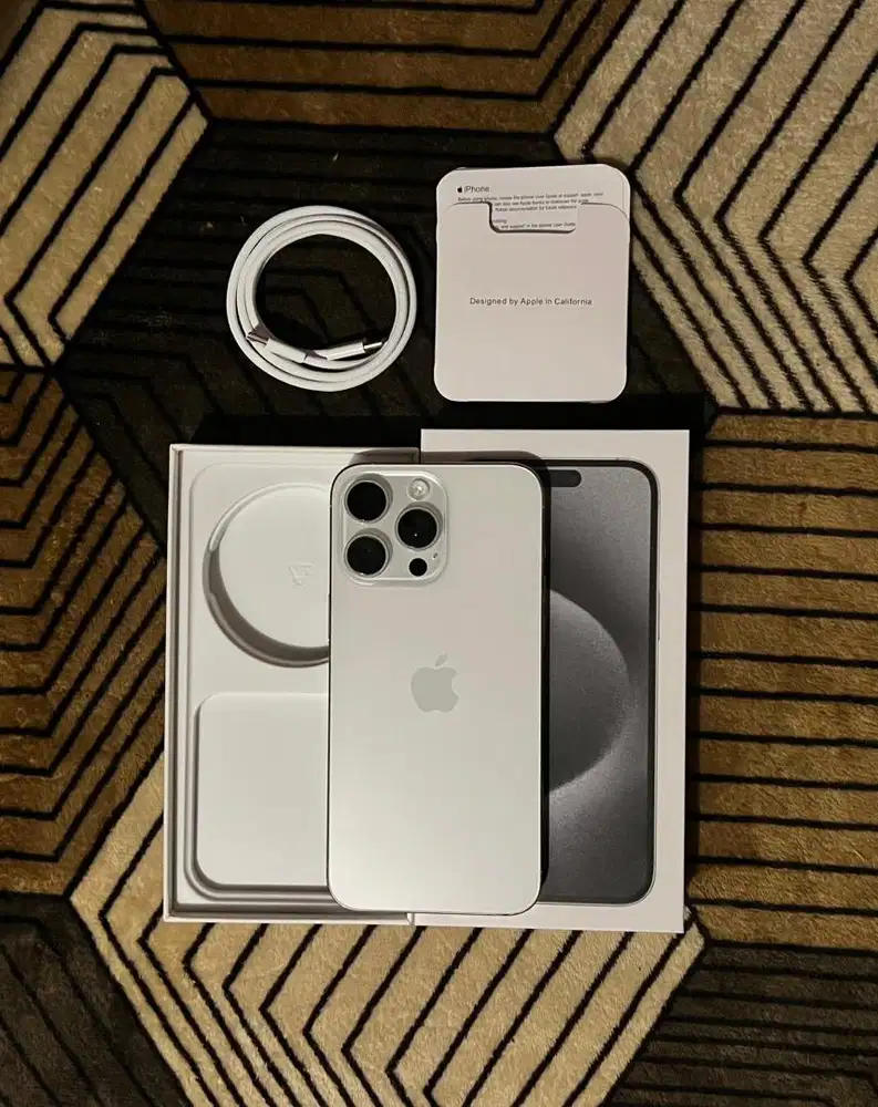 iPhone 15 Pro max 256Gb ex inter (like new)