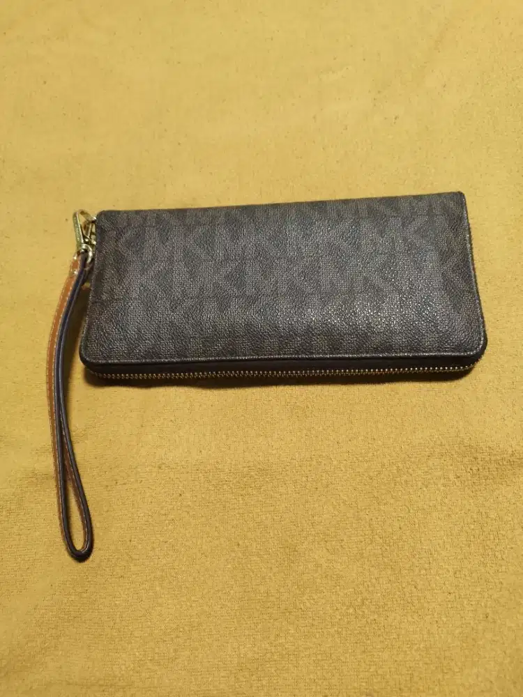 Jual Dompet Unisex Michael Kors (MK) second