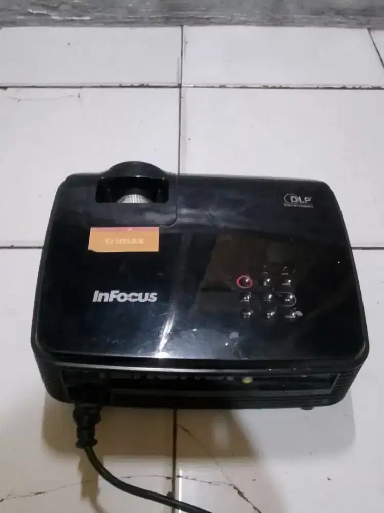 Dijual Infocus IN 102