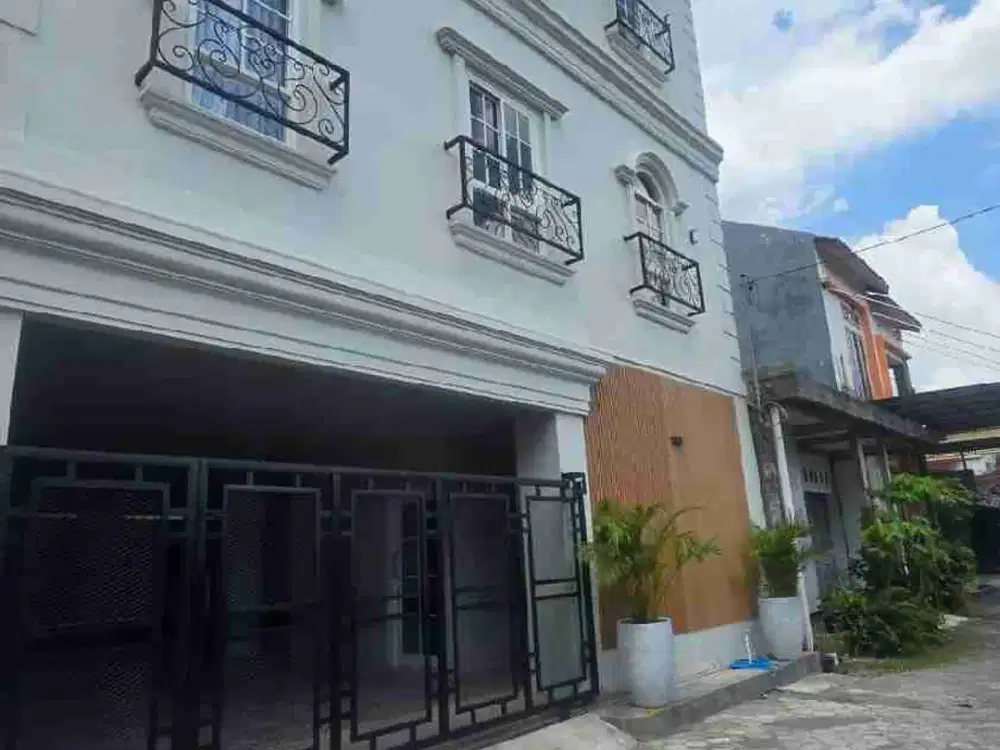 Dijual kost eksklusif dekat kampus UII terpadu