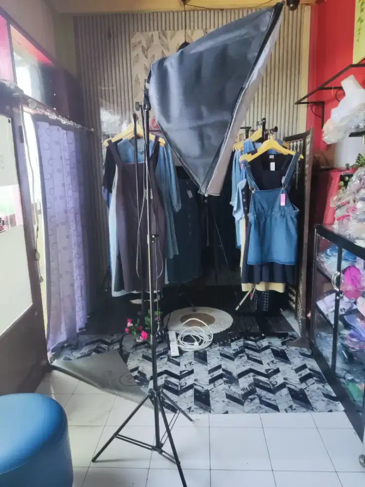 Lampu softbox 4 lampu