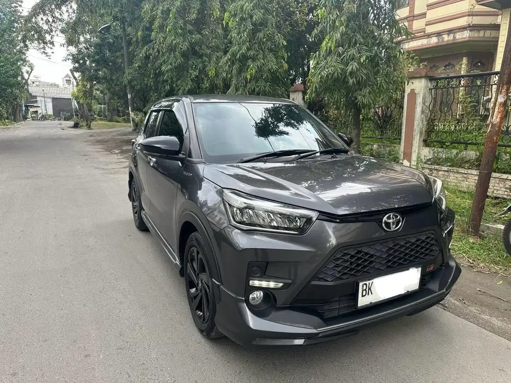Toyota Raize 1.0 Turbo GR Sport CVT 2022 Automatic Abu abu