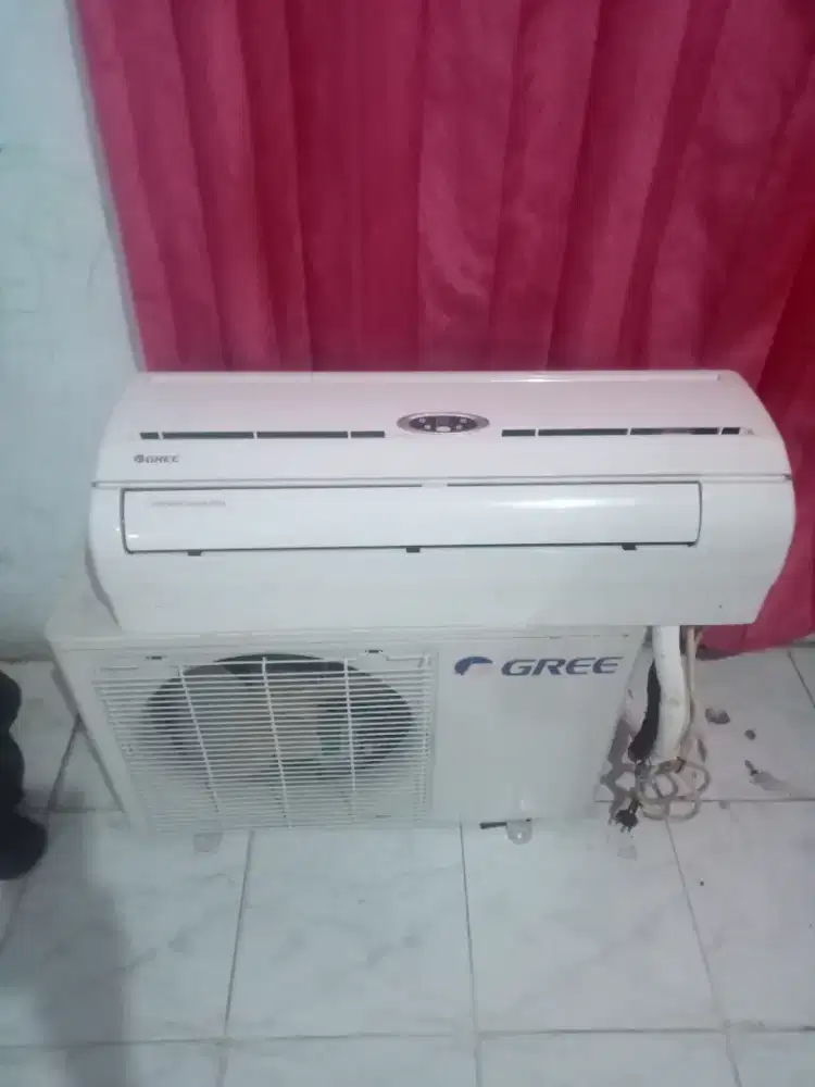 Dijual AC 1 PK merek gree siap pasang dan bergaransi